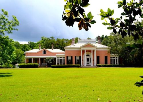 200 Liberty Rd, Natchez, MS 39120-3704