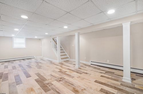 10 4th Ave, Dover NJ  07803-3239 exterior