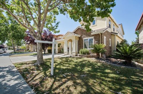 1589 Whispering Wind Dr, Tracy, CA 95377-8271