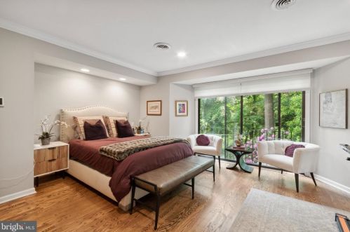 122 The Mews, Tavistock NJ 08033-1343 exterior