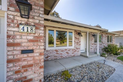 418 Yellowstone Dr, Vacaville, CA 95687-3360