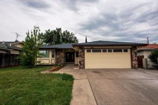 1036 Breton Dr, Fairfield CA  94533-2014 exterior