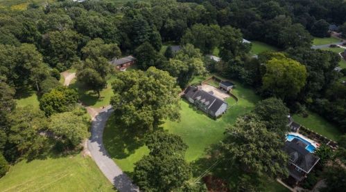 20 Green Meadow Dr, Trion, GA 30753-1131