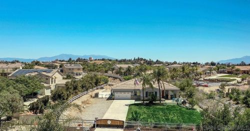 18734 Hawkhill Ave, Perris, CA 92570-6543