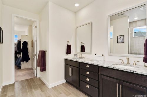 22489 Rockinghorse Pkwy, Aurora CO  80016 exterior