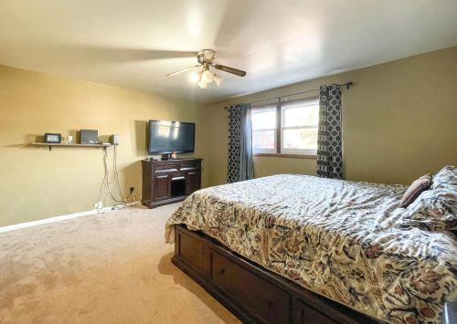 7631 Wright St, Gary IN 46404-3830 exterior