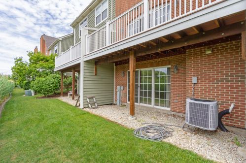 444 Fairview Cir, Palatine, IL 60067-7901