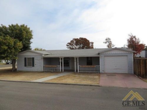 518 Bell Ave, Taft, CA 93268-3219
