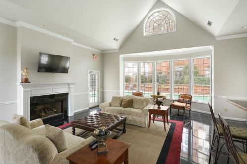 3636 Habersham Rd, Atlanta GA  30305-1153 exterior
