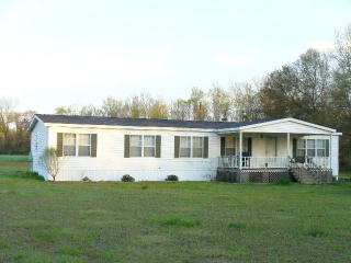 1206 1st St, Montrose, GA 31065-3254