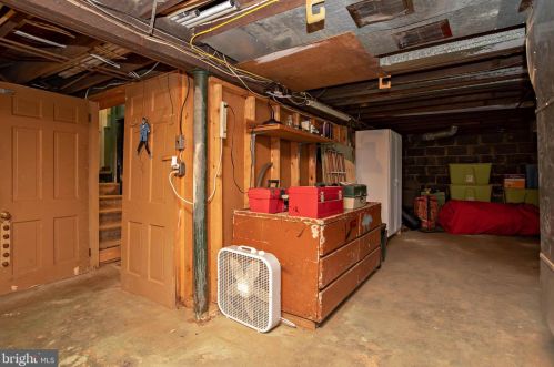 3240 48 St, Camden NJ 08109-2108 exterior