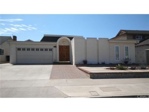 8280 Briarwood St, Stanton, CA 90680-3855