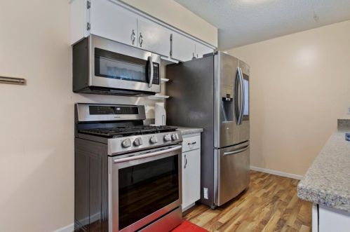 3319 Donald Ave, Saint Paul MN  55121-1707 exterior