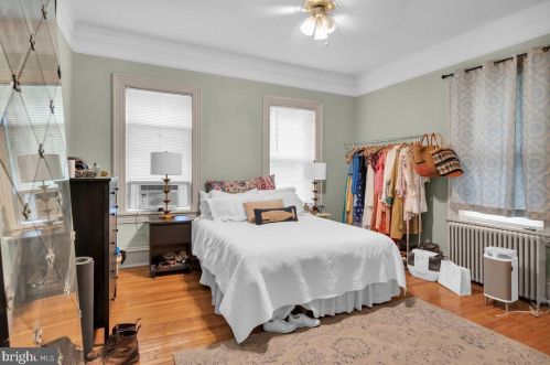 100 Park Ave, Haddonfield NJ 08033-1639 exterior