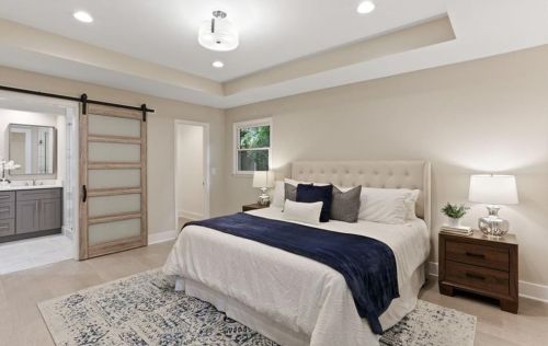 4904 Lakeside Dr, Atlanta GA  30360-1760 exterior