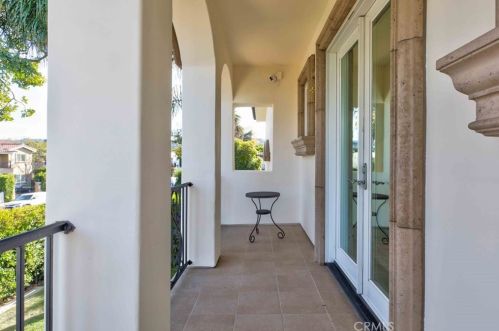 4719 Tobias Ave, Van Nuys CA  91403-2826 exterior