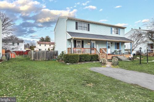 125 Edward St, Hanover PA  17331-2728 exterior