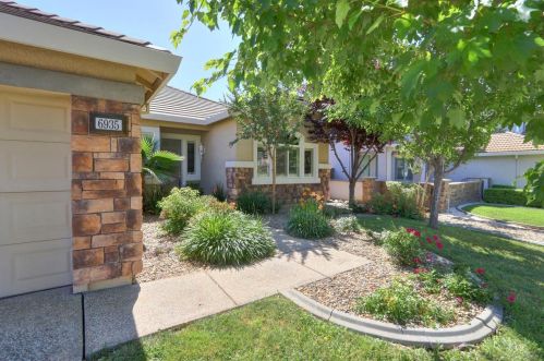 6935 Rawley Way, Elk Grove, CA 95757-4038