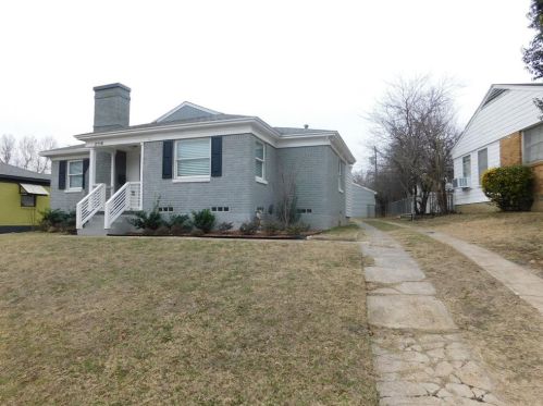 2716 Avon St, Dallas TX  75211-2305 exterior