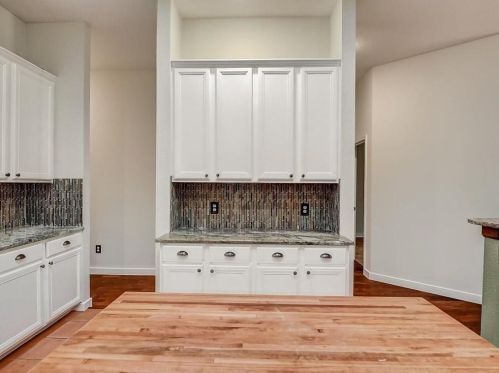 14712 Bescott Dr, Austin TX  78728-5730 exterior