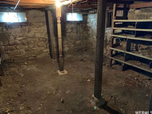 305 200, Mount Pleasant UT 84647-1235 exterior