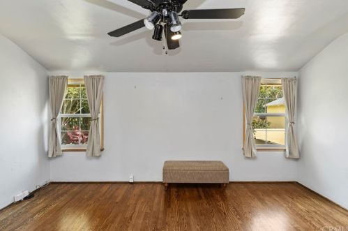 5690 Riverside Ave, Riverside CA  92506-1837 exterior
