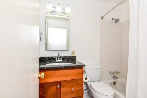 2228 Meadowvale Dr, Atlanta GA  30345-3543 exterior