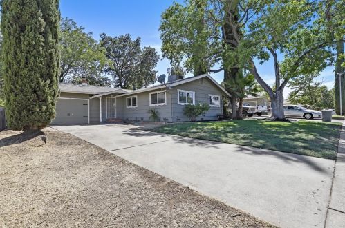 6754 Outlook Dr, Citrus Heights, CA 95621-0111