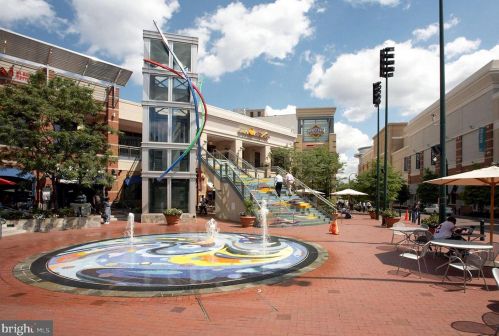 8205 Grubb Rd, Silver Spring MD 20910-2537 exterior