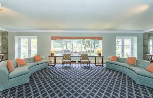 10 Crestmont Rd, Montclair NJ  07042-1930 exterior