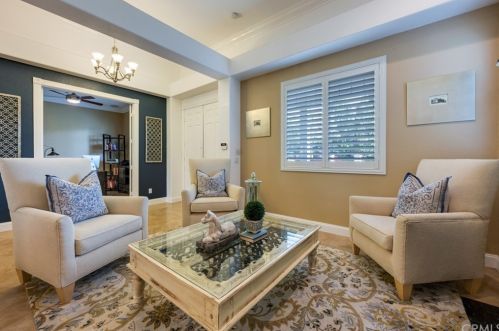 1452 Bishop Pl, Riverside, CA 92506-5465