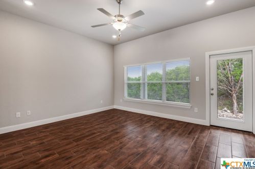 2820 Puter Creek Rd, Spring Branch TX  78070 exterior