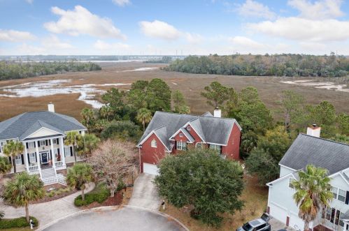 1997 Belair Ct, Mount Pleasant, SC 29464-6291