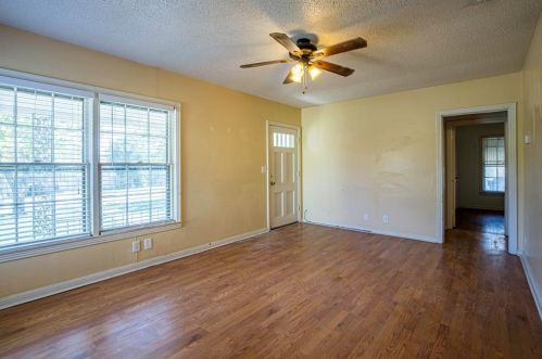 3732 Marks Pl, Fort Worth TX  76116-9436 exterior