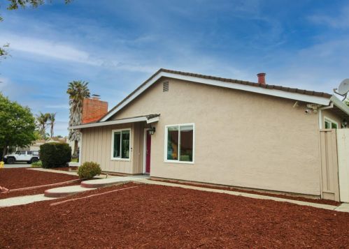 39324 Ebbetts St, Newark, CA 94560-5132