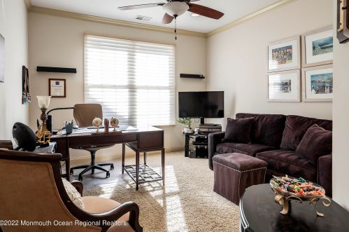 34 Redwood Dr, Tinton Falls NJ  07712-8702 exterior