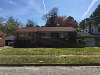 1713 Grove Ct, Norfolk VA  23503-3235 exterior