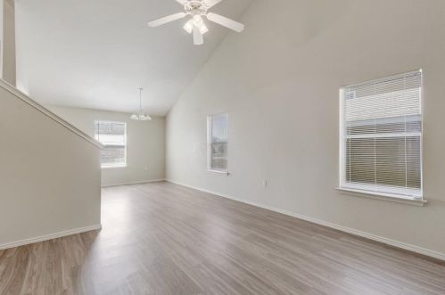 11505 Hungry Horse Dr, Webberville TX  78653-4658 exterior