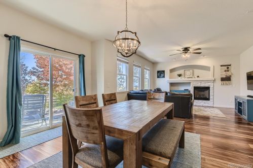 24561 Ontario Dr, Aurora CO 80016-6072 exterior