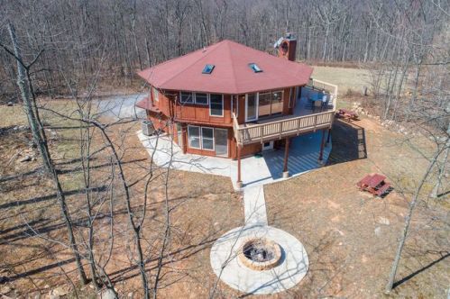 12642 Mountainhouse Ln, Purcellville, VA 20132-1849