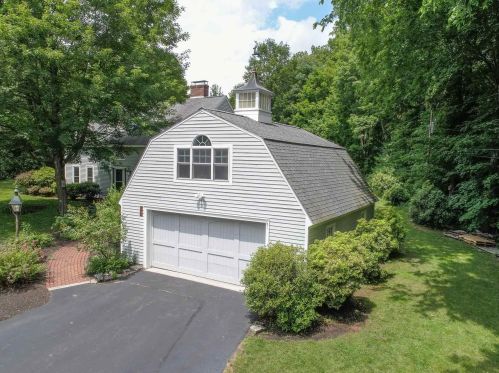 99 Worcester Rd, Hollis, NH 03049-6419
