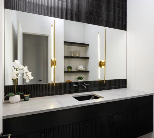 2721 Barton Skwy, Austin TX  78704-4647 exterior