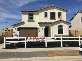 1511 Hearthsong Dr, Manteca, CA 95337-8750