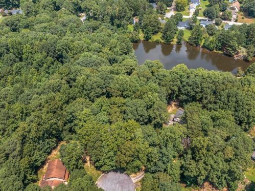 3890 Sundowner Ct, Conyers GA  30094-3870 exterior