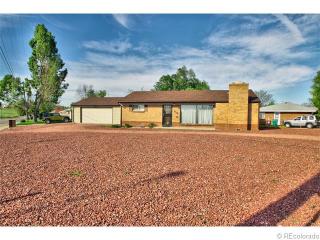 3600 Chestnut Ln, Westminster, CO 80031-3714