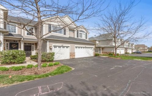 158 Timber Trails Blvd, Gilberts, IL 60136-4058