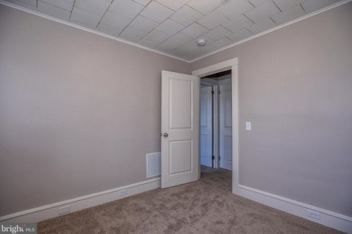 307 Ross St, Lancaster PA  17602-1941 exterior