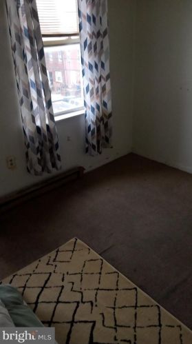 2144 10th St, Philadelphia PA 19148-3005 exterior