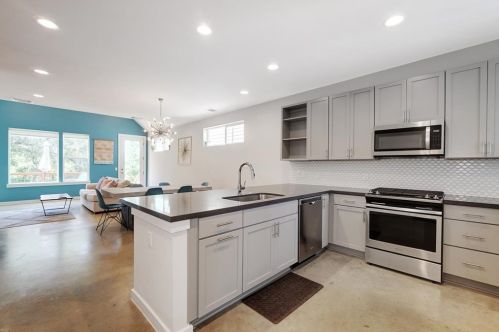 3108 Aldwyche Dr, Austin TX  78704 exterior