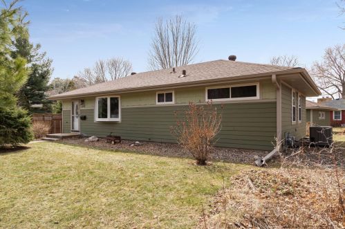 9342 Riverview Ave, Minneapolis, MN 55425-2245